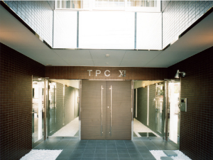 セキュリティー完備された安心・安全な玄関